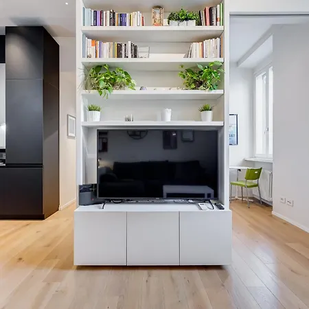 Modern Flat In Vatican * ローマ