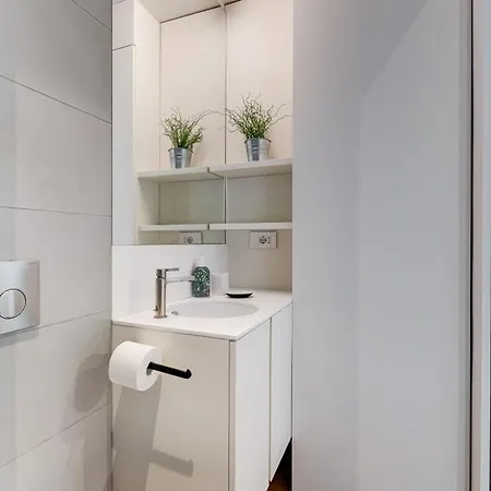 아파트 Modern Flat In Vatican *