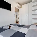 Modern Flat In Vatican Řím